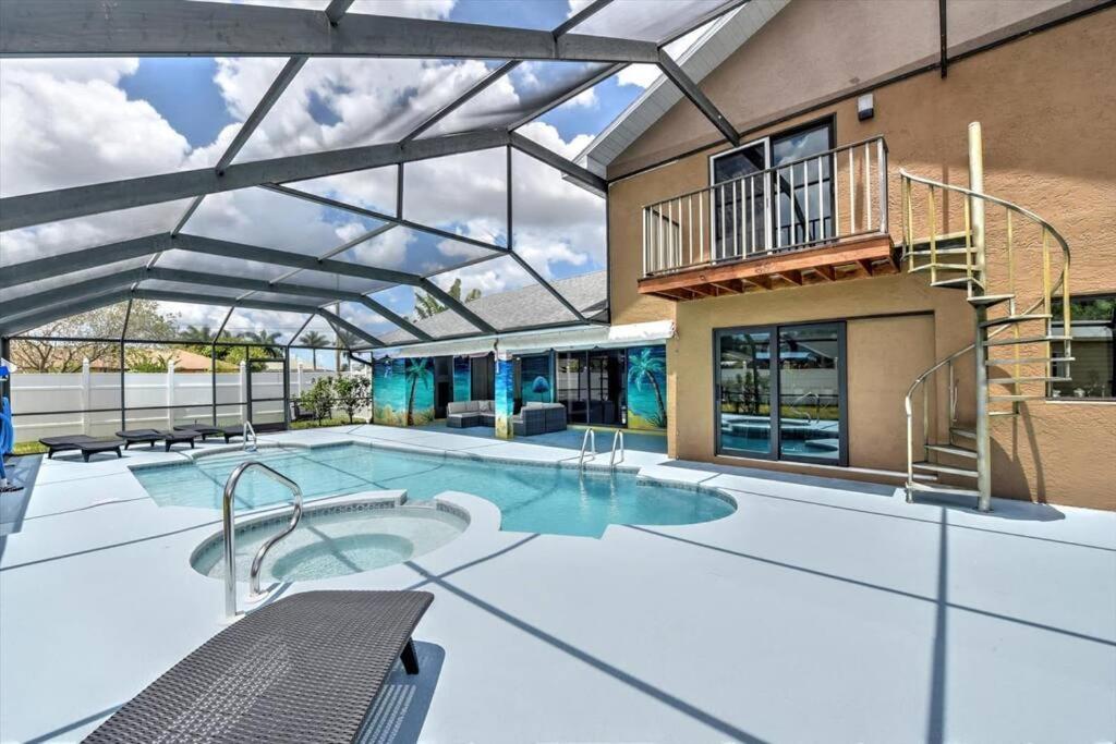 Cape Coral Paradise 4 Bd 12Sleeps, W/Heated Pool ภายนอก รูปภาพ