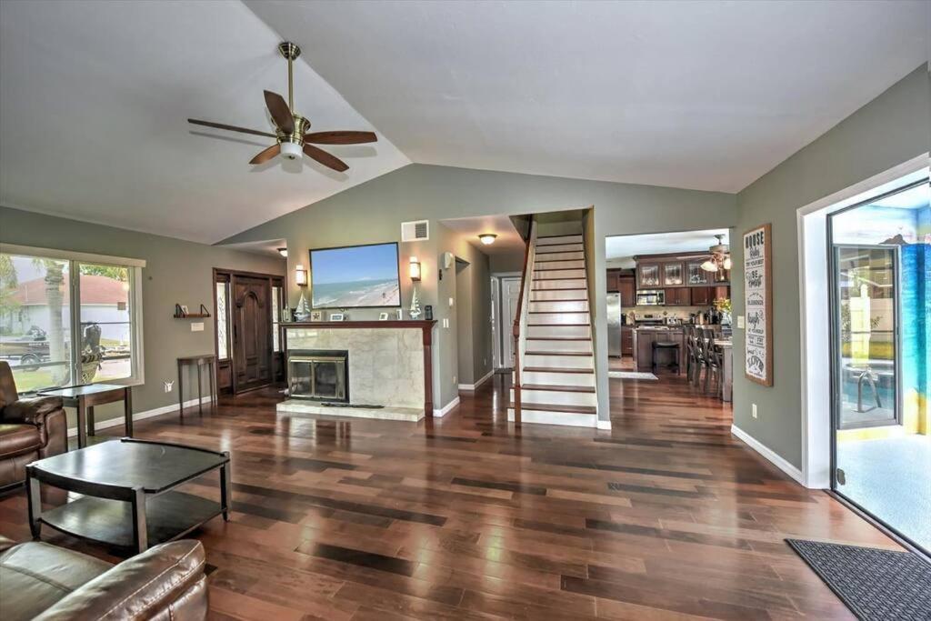 Cape Coral Paradise 4 Bd 12Sleeps, W/Heated Pool ภายนอก รูปภาพ